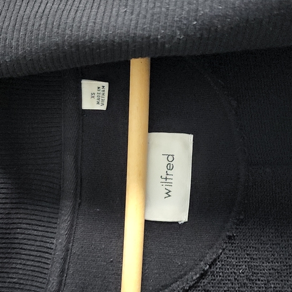 Aritzia Wilfred Sweater size XS - Picture 2 of 10
